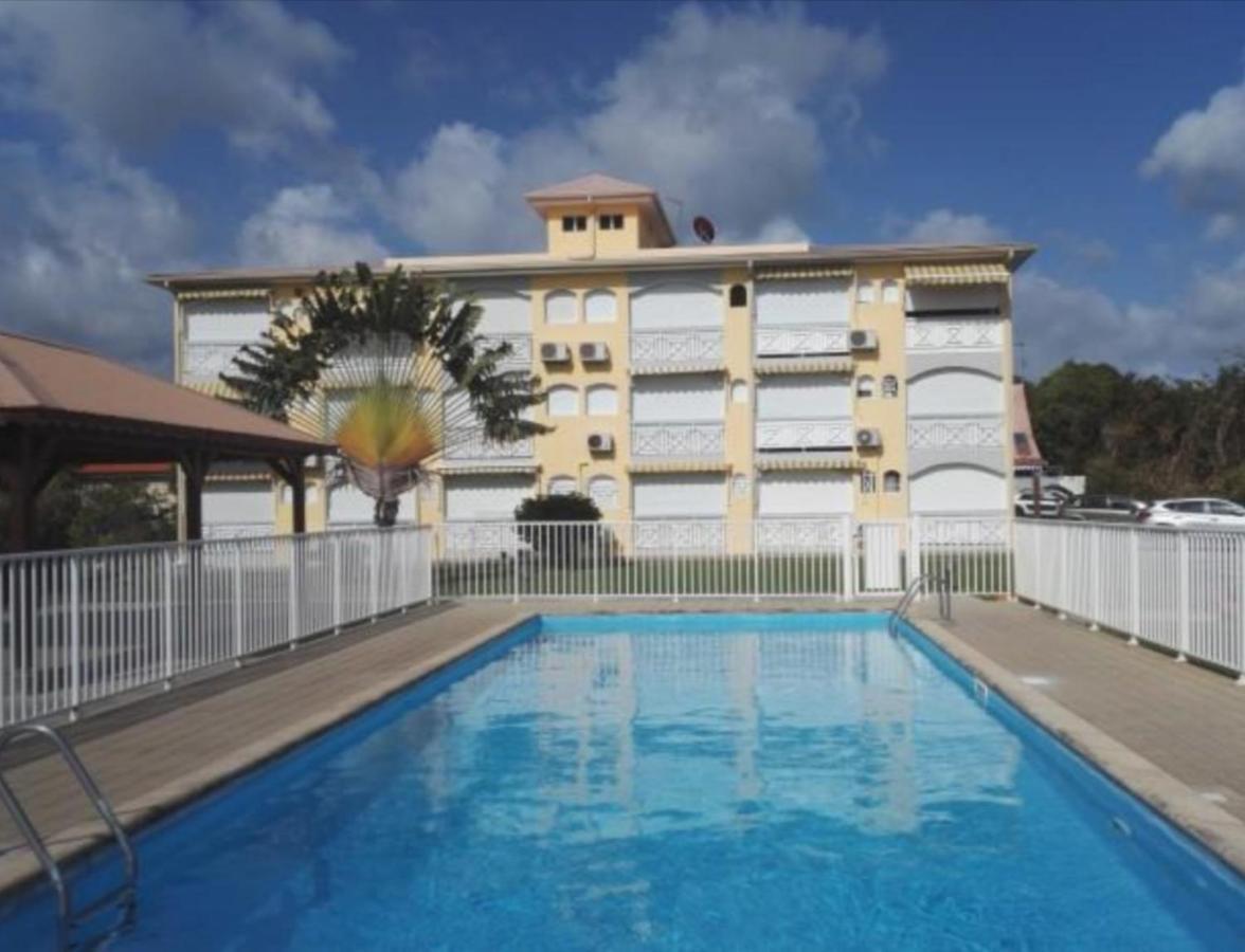 La Perle Piscine Et Plage Petite Vue Mer 圣吕斯 外观 照片